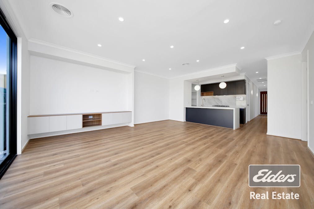 82 Rambler Boulevard, Tarneit, VIC, 3029 - Image 2