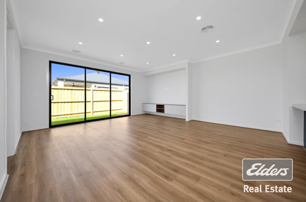 82 Rambler Boulevard, Tarneit, VIC, 3029 - Image 6