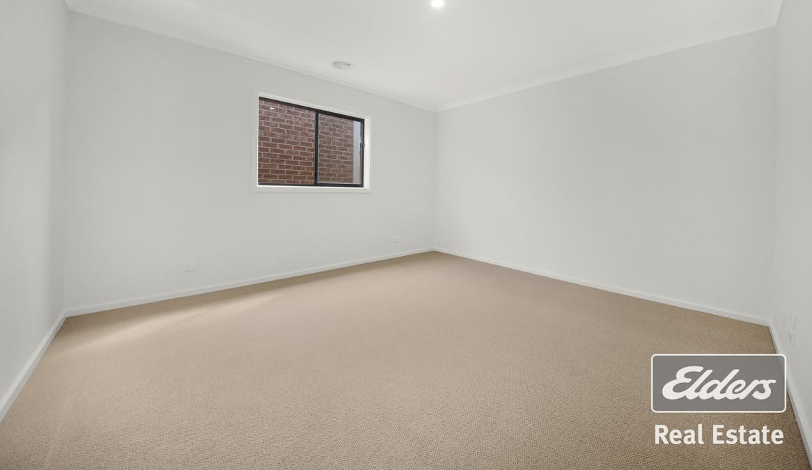 8 Astro Street, Werribee, VIC, 3030 - Image 10