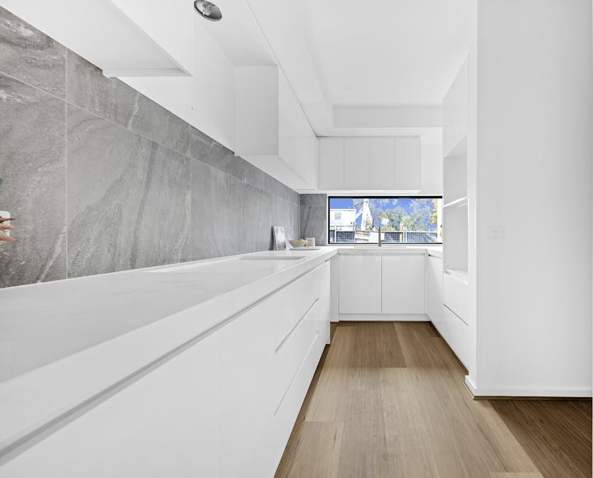 2/174 Duncans Road, Werribee, VIC, 3030 - Image 12