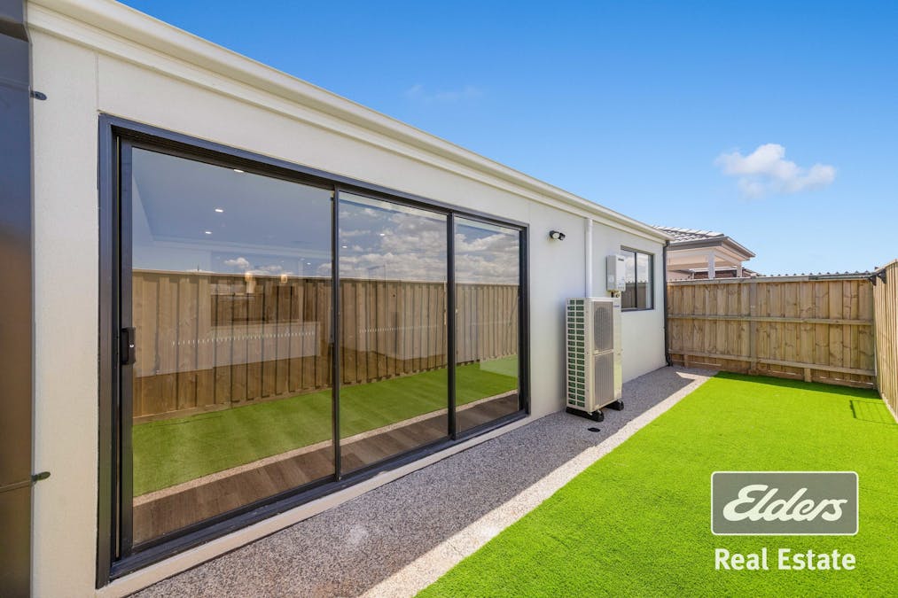 8 Ziggy Road, Wyndham Vale, VIC, 3024 - Image 14