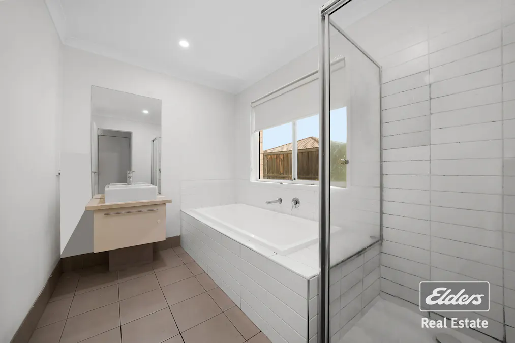 40 Merribah Way, Truganina, VIC, 3029 - Image 10