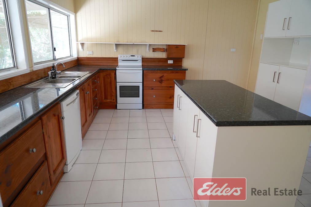 44 Arthur Street, Roma, QLD, 4455 - Image 4