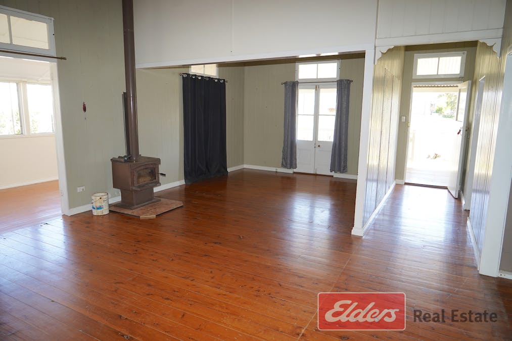 44 Arthur Street, Roma, QLD, 4455 - Image 11