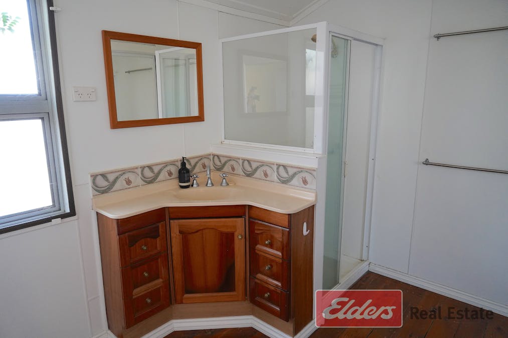 44 Arthur Street, Roma, QLD, 4455 - Image 13