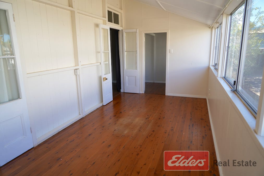 44 Arthur Street, Roma, QLD, 4455 - Image 14
