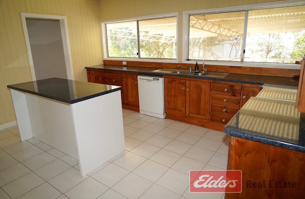 44 Arthur Street, Roma, QLD, 4455 - Image 21