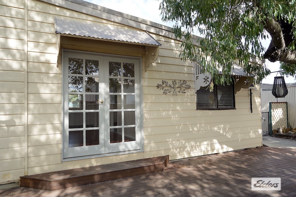 97 Charles Street, Roma, QLD, 4455 - Image 8