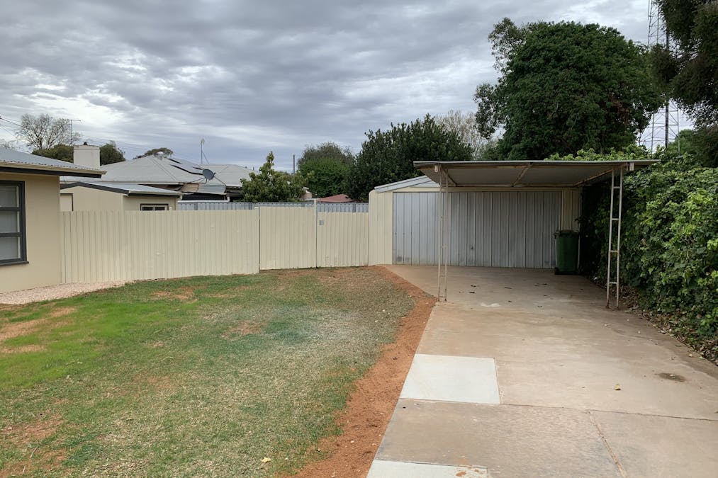 62 Mitchell Avenue, Dareton, NSW, 2717 - Image 14