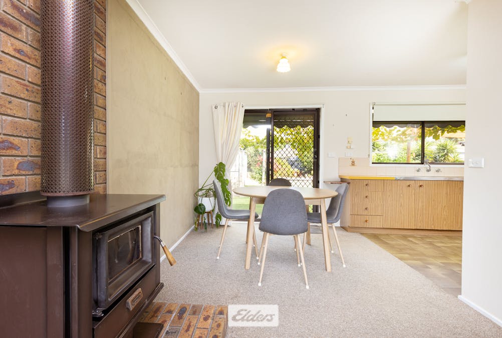 17 Flamingo Drive, Mildura, VIC, 3500 - Image 2
