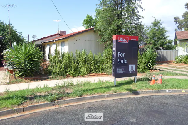 4 Cuttle Court — photo from Elders Real Estate Mildura/Wentworth/Robinvale