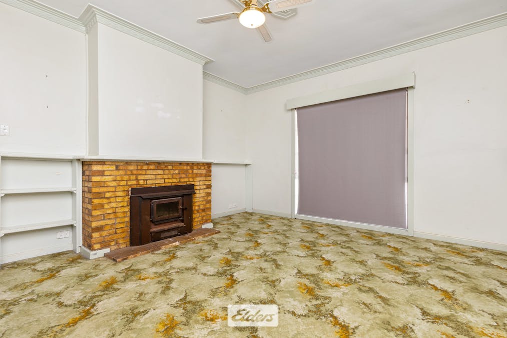188 Dow Avenue, Cabarita, VIC, 3505 - Image 11