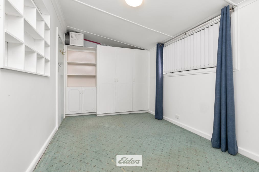 188 Dow Avenue, Cabarita, VIC, 3505 - Image 17