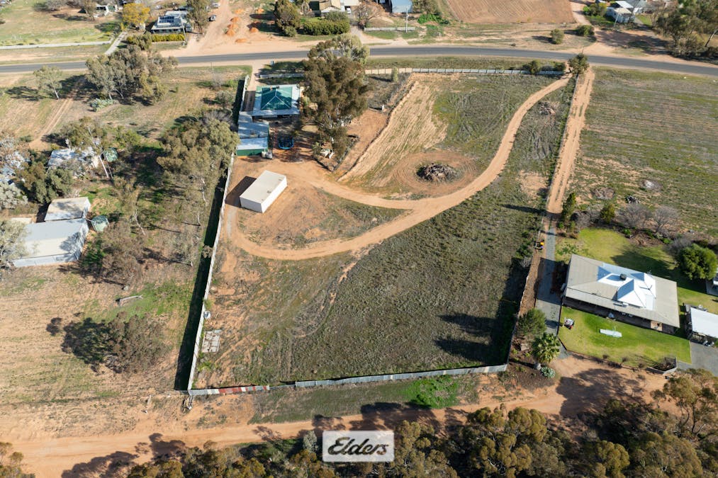 188 Dow Avenue, Cabarita, VIC, 3505 - Image 24