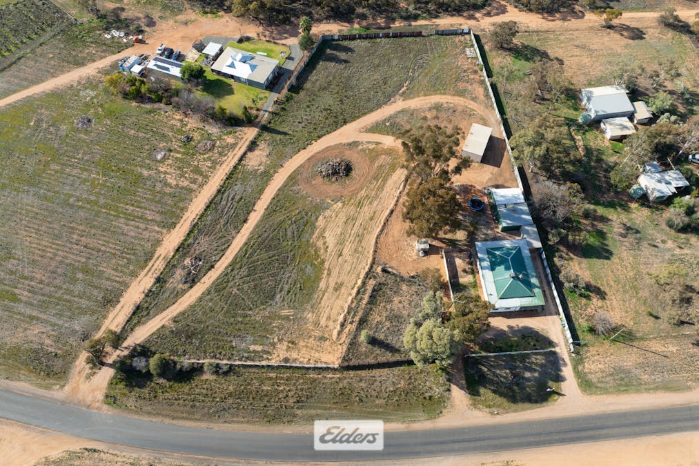 188 Dow Avenue, Cabarita, VIC, 3505 - Image 26