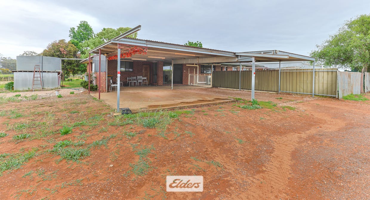 1011 Coorong Avenue, Red Cliffs, VIC, 3496 - Image 32