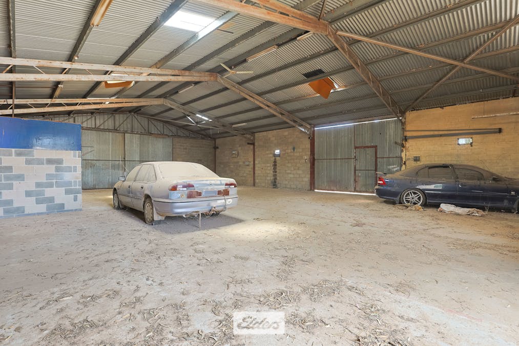83 Farrell Street, Ouyen, VIC, 3490 - Image 8