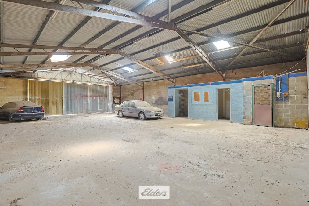 83 Farrell Street, Ouyen, VIC, 3490 - Image 12