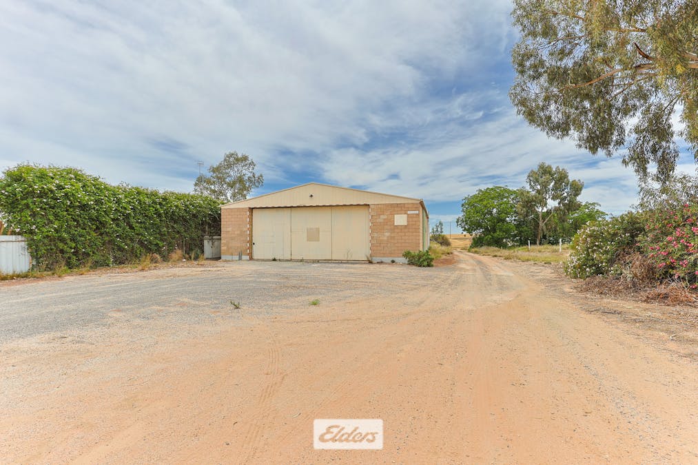 83 Farrell Street, Ouyen, VIC, 3490 - Image 3