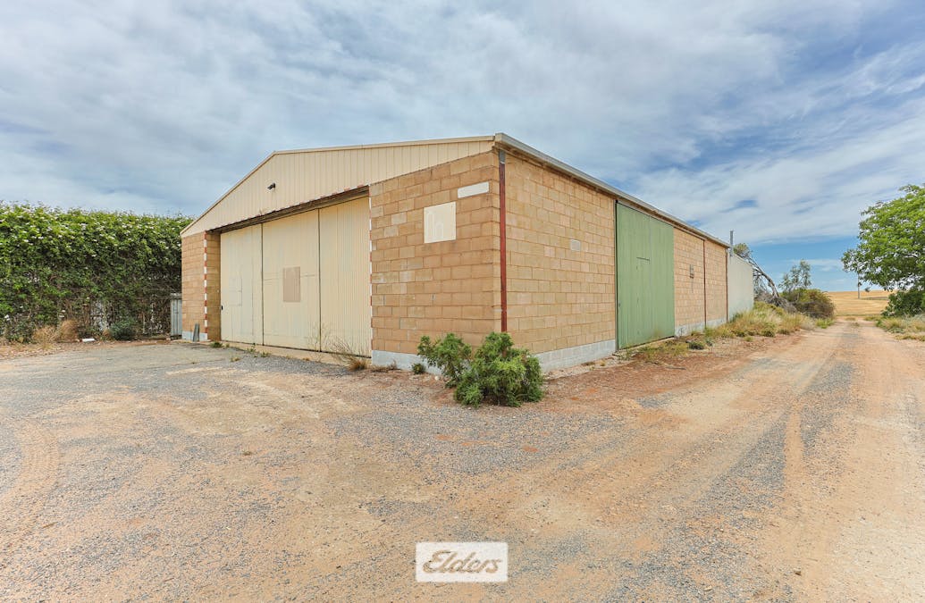 83 Farrell Street, Ouyen, VIC, 3490 - Image 4
