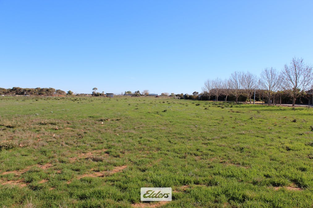 104 Piper Street, Balranald, NSW, 2715 - Image 1