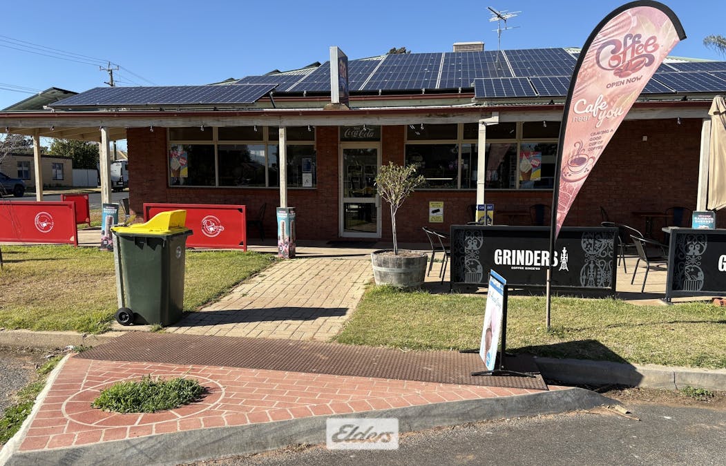 27 Murray Terrace, Euston, NSW, 2737 - Image 1