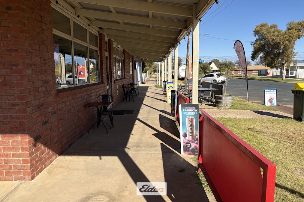 27 Murray Terrace, Euston, NSW, 2737 - Image 4