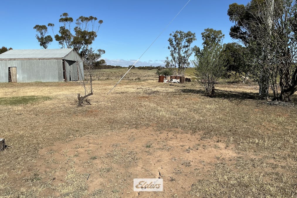 109 Underbool - Patchewollock Road, Underbool, VIC, 3509 - Image 15