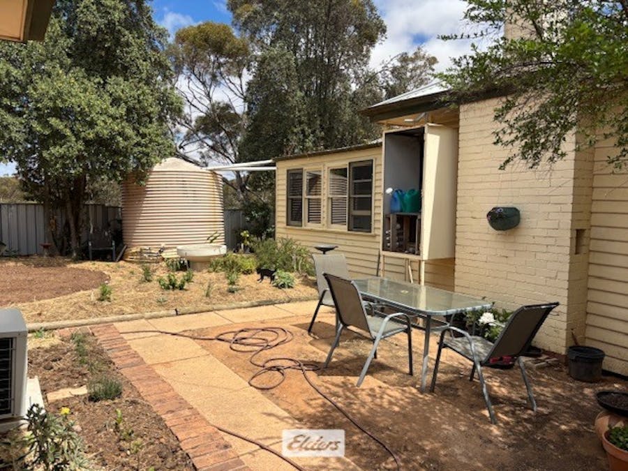 37 Cregan Street, Walpeup, VIC, 3507 - Image 15