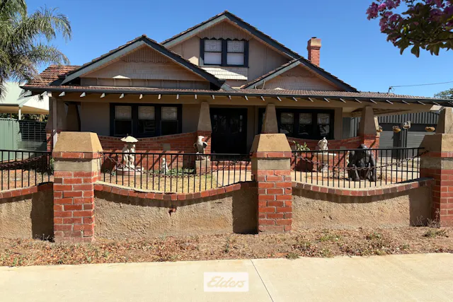 28 Mayall Street — photo from Elders Real Estate Mildura/Wentworth/Robinvale