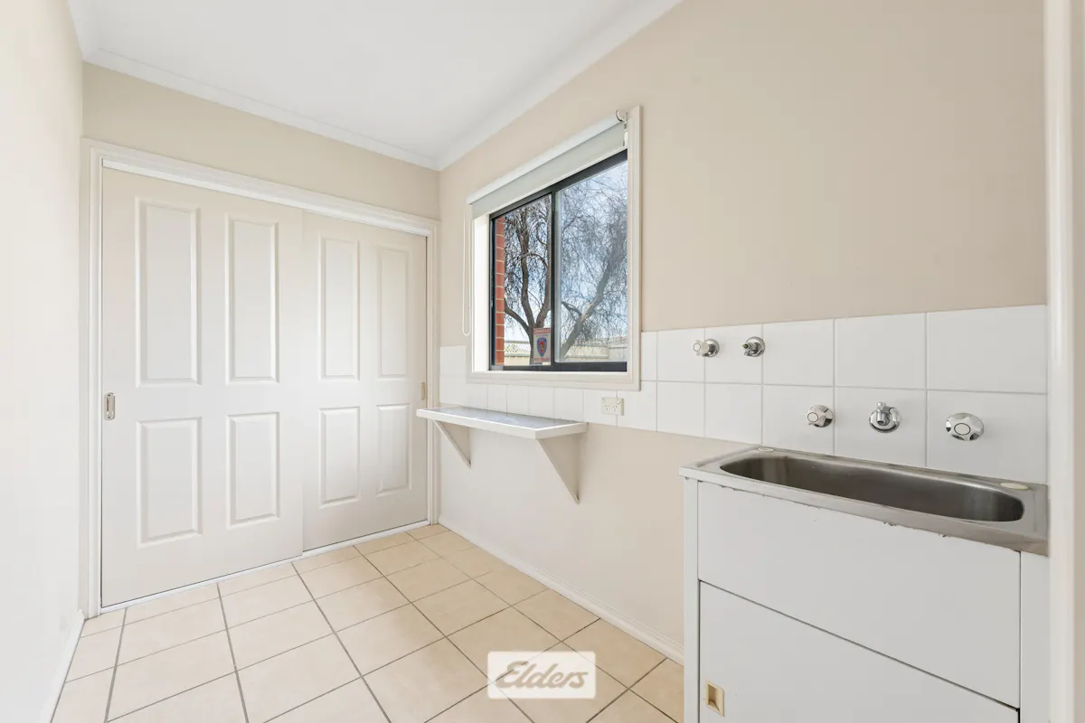 490 Etiwanda Avenue — photo 15 of 18