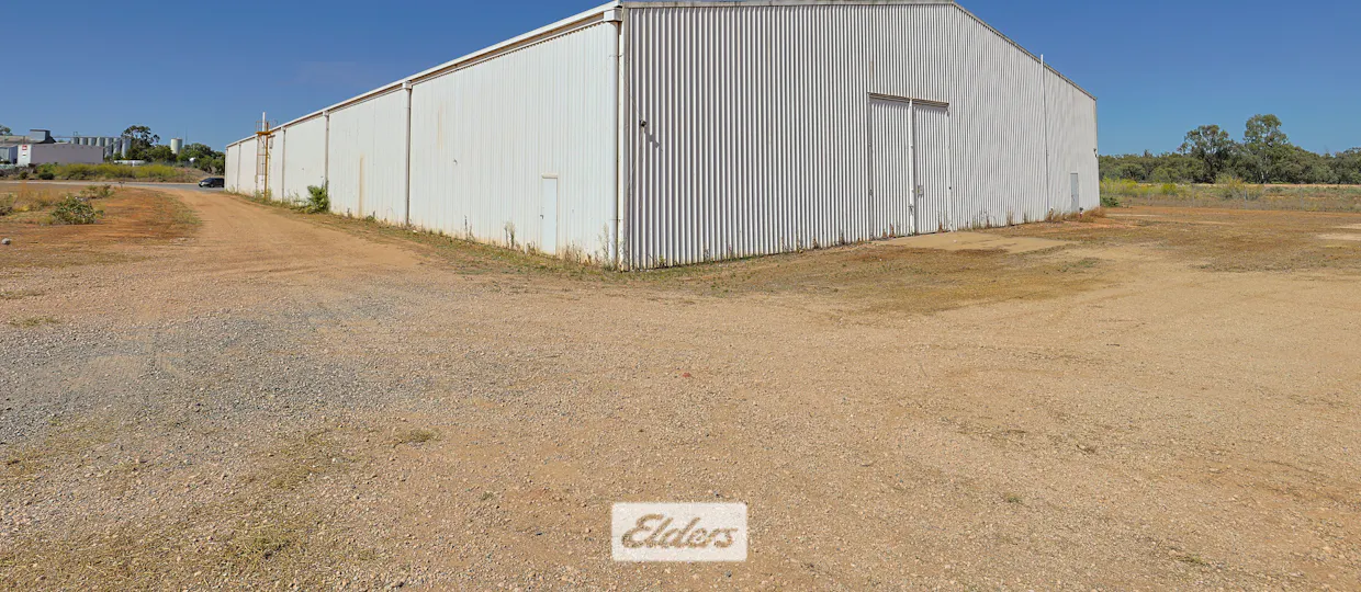 3/15 Moore Street, Robinvale, VIC, 3549 - Image 3