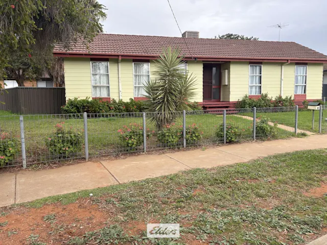 48 Kennedy Street — photo from Elders Real Estate Mildura/Wentworth/Robinvale
