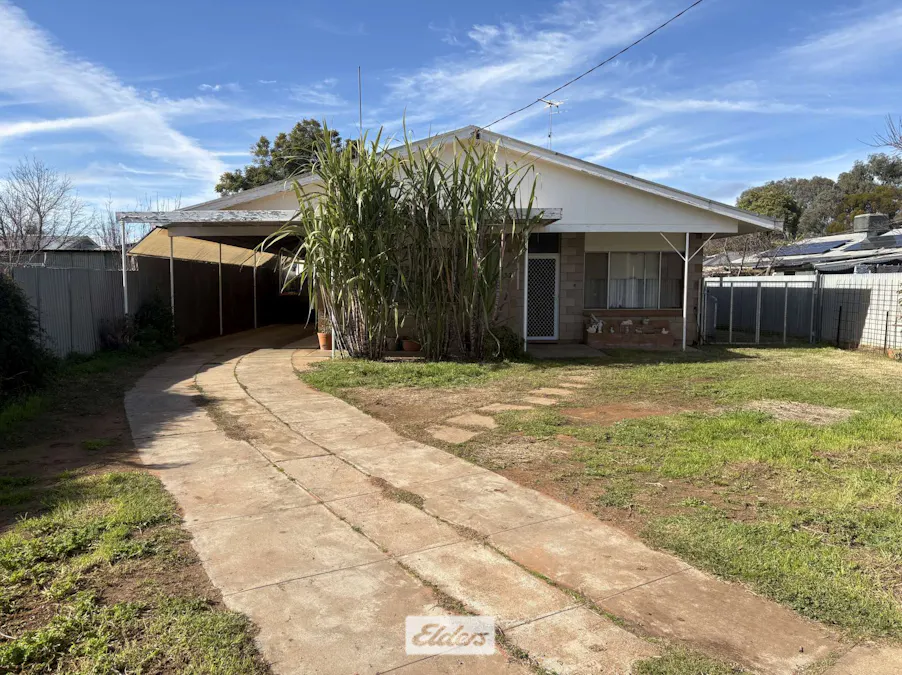 32 Watkin Street, Robinvale, VIC, 3549 - Image 1