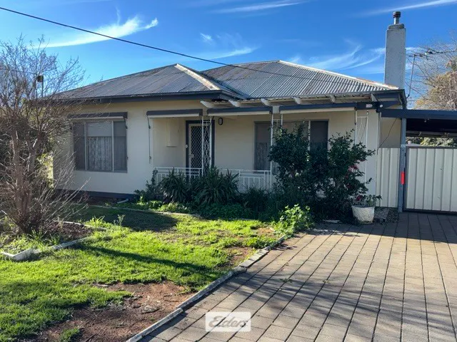 4 Victoria Court — photo from Elders Real Estate Mildura/Wentworth/Robinvale