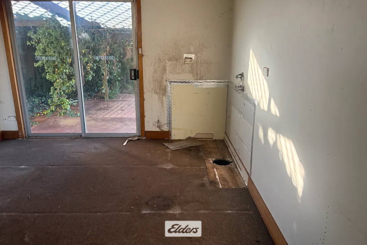 100 Malaya Road — photo 5 of 16