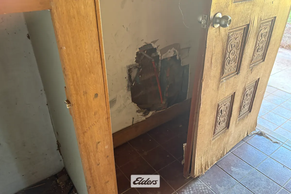 100 Malaya Road — photo 7 of 16