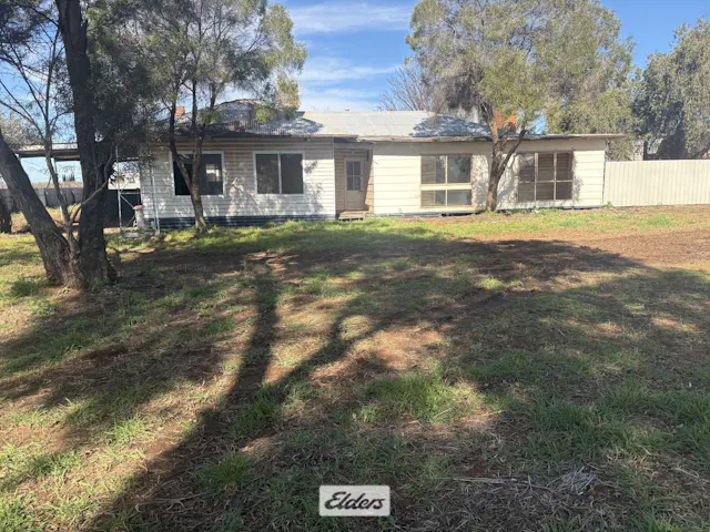 524 Shaggy Ridge Road — photo from Elders Real Estate Mildura/Wentworth/Robinvale