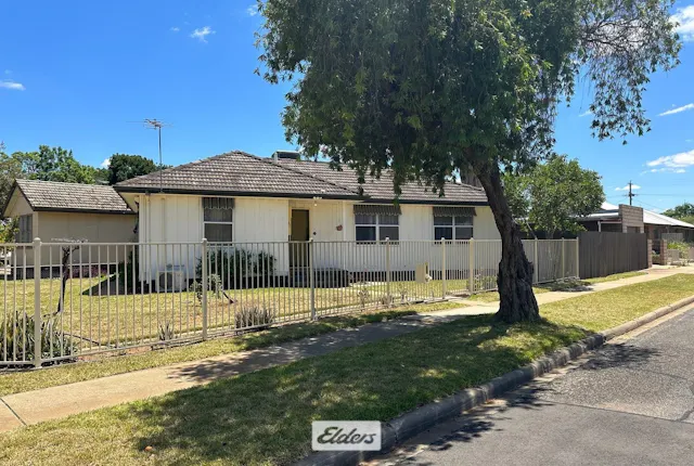 41 Brian Street — photo from Elders Real Estate Mildura/Wentworth/Robinvale