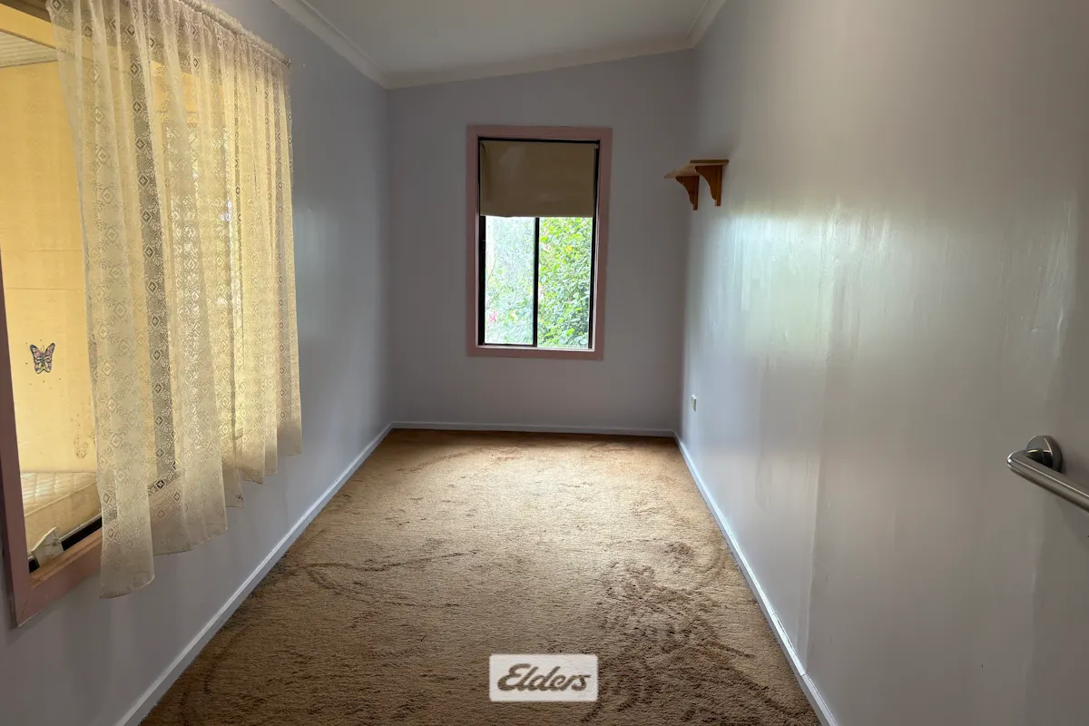656 Anzac Road — photo 8 of 18