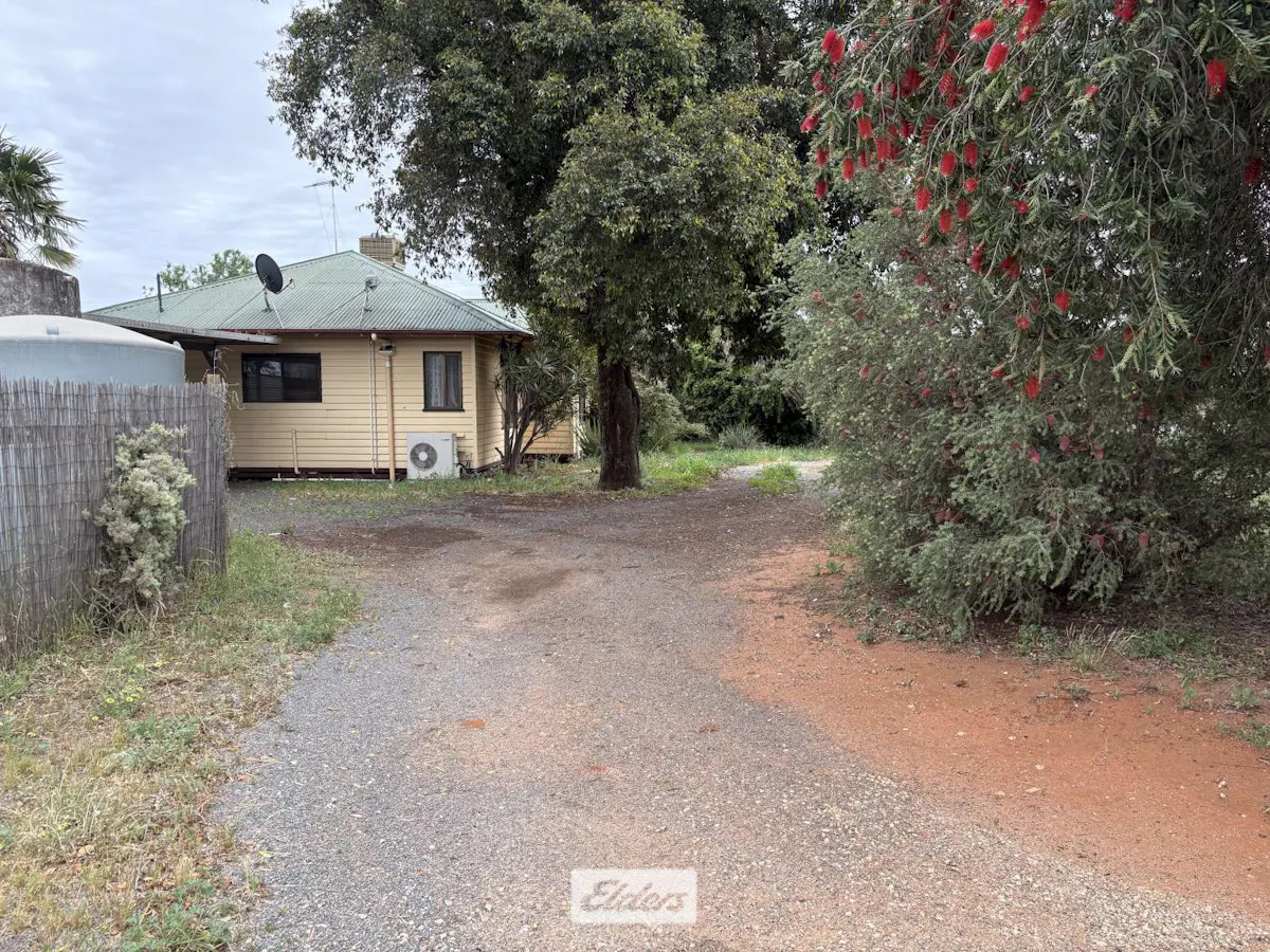 656 Anzac Road — photo 13 of 18