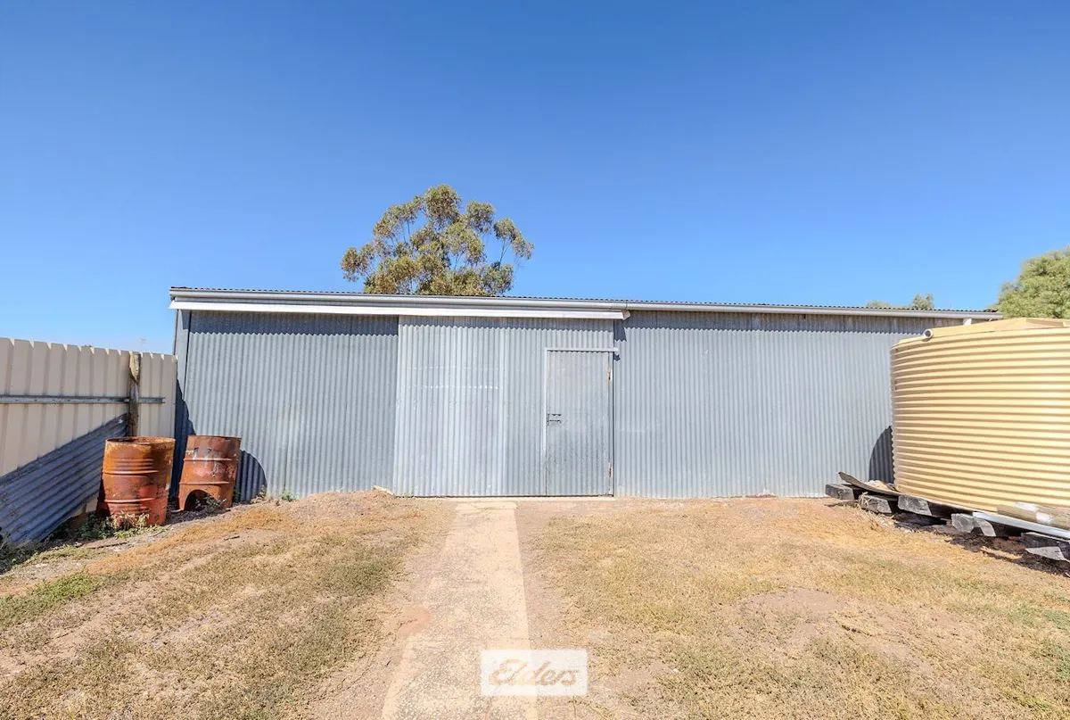 17 Cregan Street — photo 13 of 14