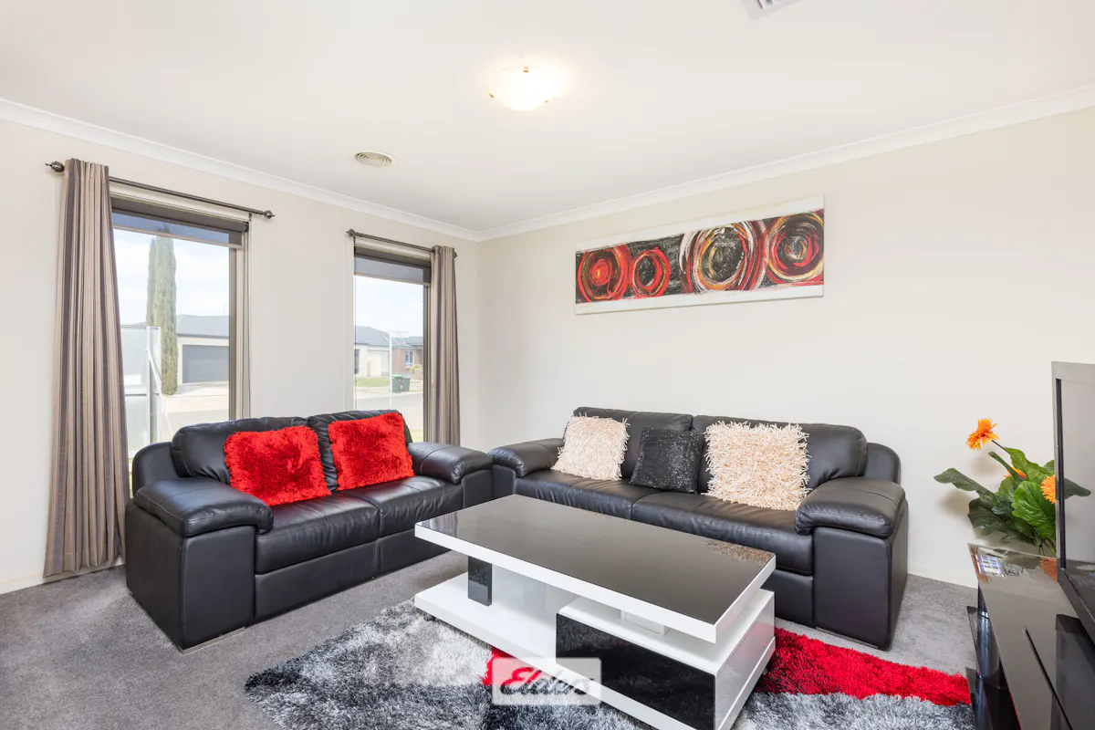 32 Montanna Drive — photo 6 of 23