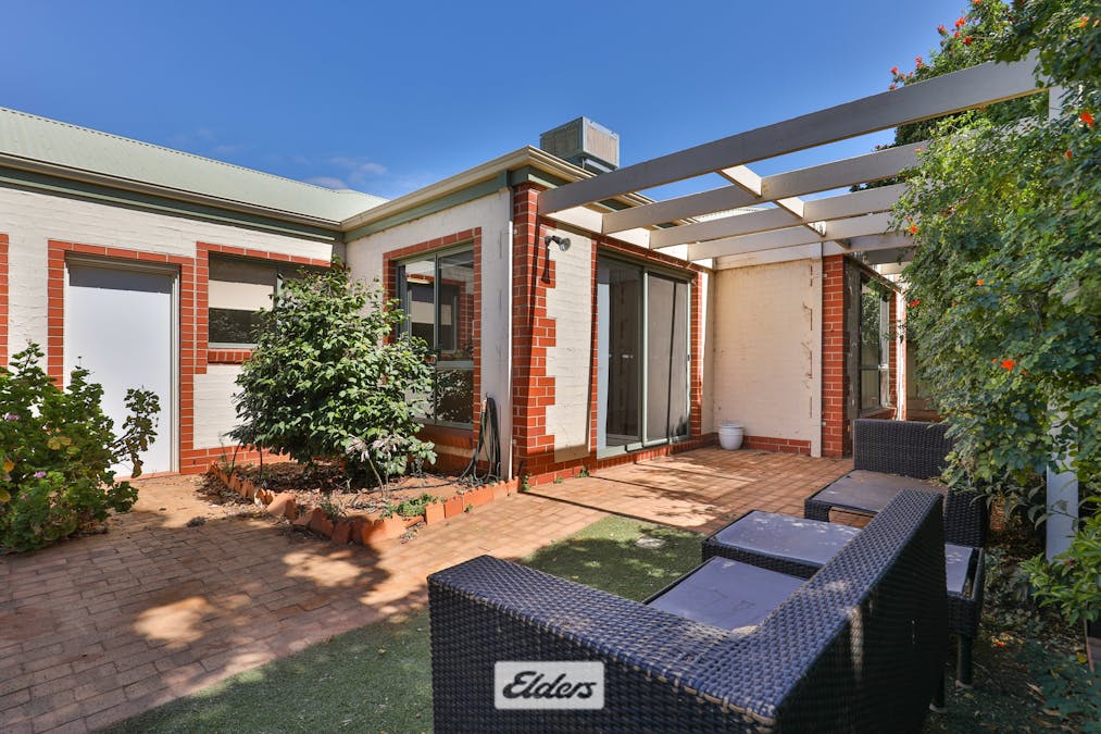 2/166 Ninth Street, Mildura, VIC, 3500 - Image 2