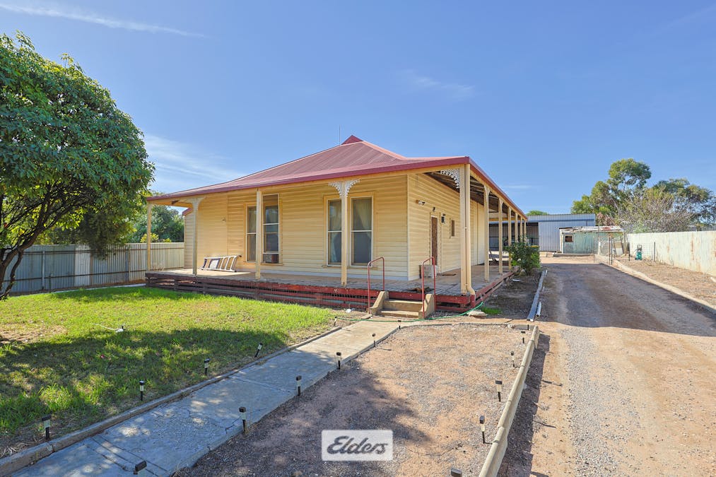 21 Farrell Street, Ouyen, VIC, 3490 - Image 1