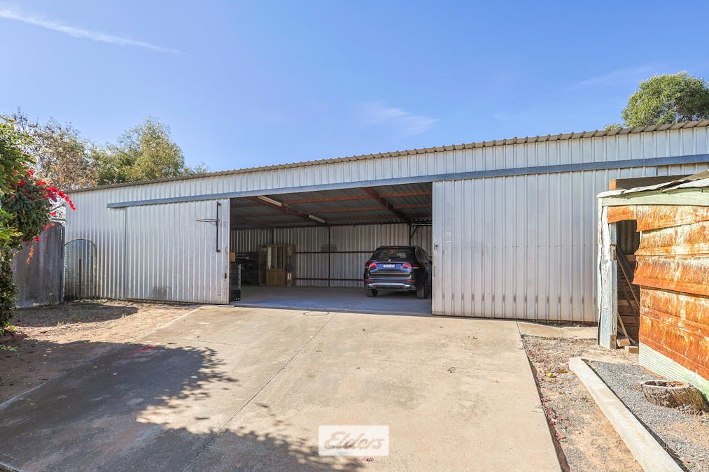 21 Farrell Street, Ouyen, VIC, 3490 - Image 11