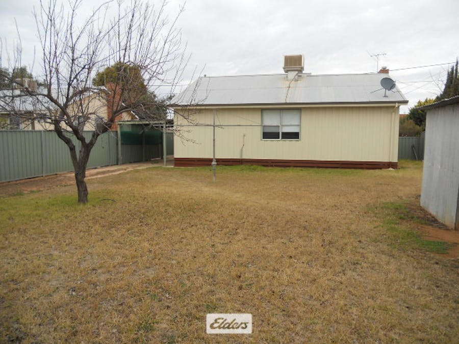 8 Hazeldene Street, Mildura, VIC, 3500 - Image 13