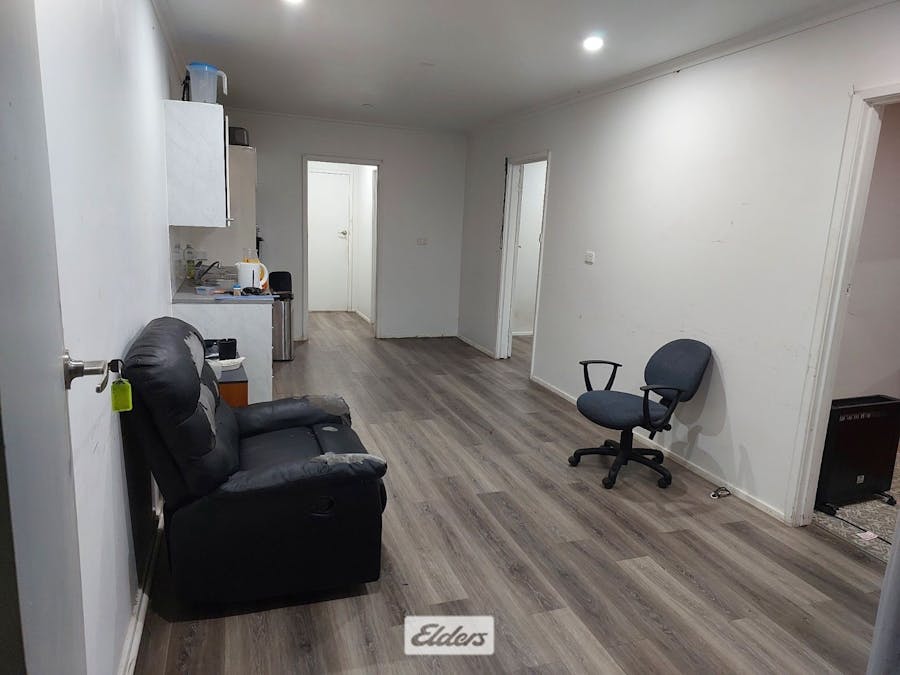 1/11 Pooley Street, Buronga, NSW, 2739 - Image 2