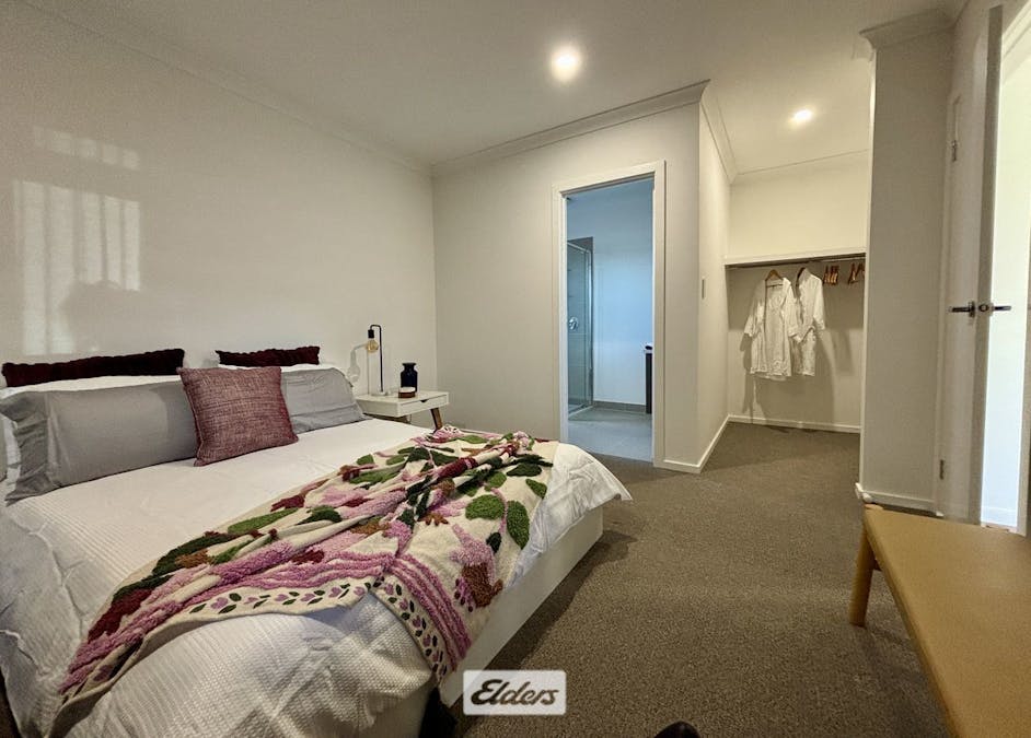 14 Trissino Way, Mildura, VIC, 3500 - Image 8