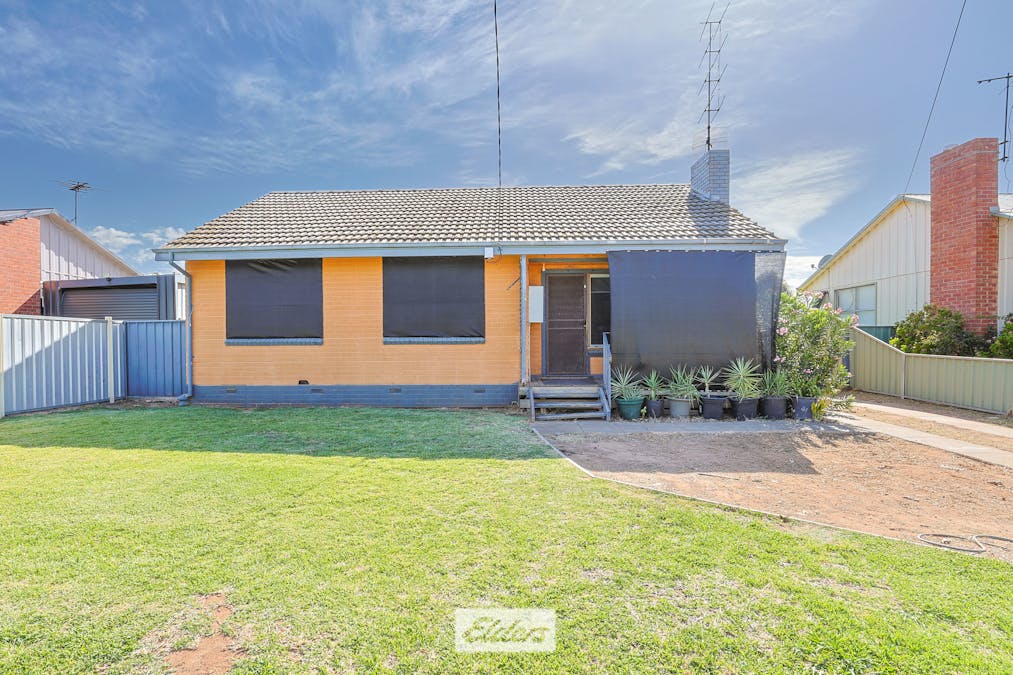 10 Hazeldene Street, Mildura, VIC, 3500 - Image 1